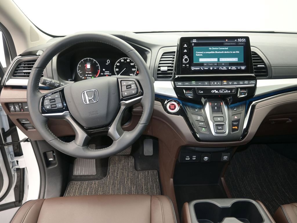 Used 2026 Honda Odyssey Touring image 16