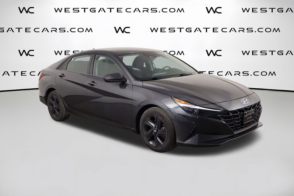 Used 2022 Hyundai Elantra SEL FWD image 39
