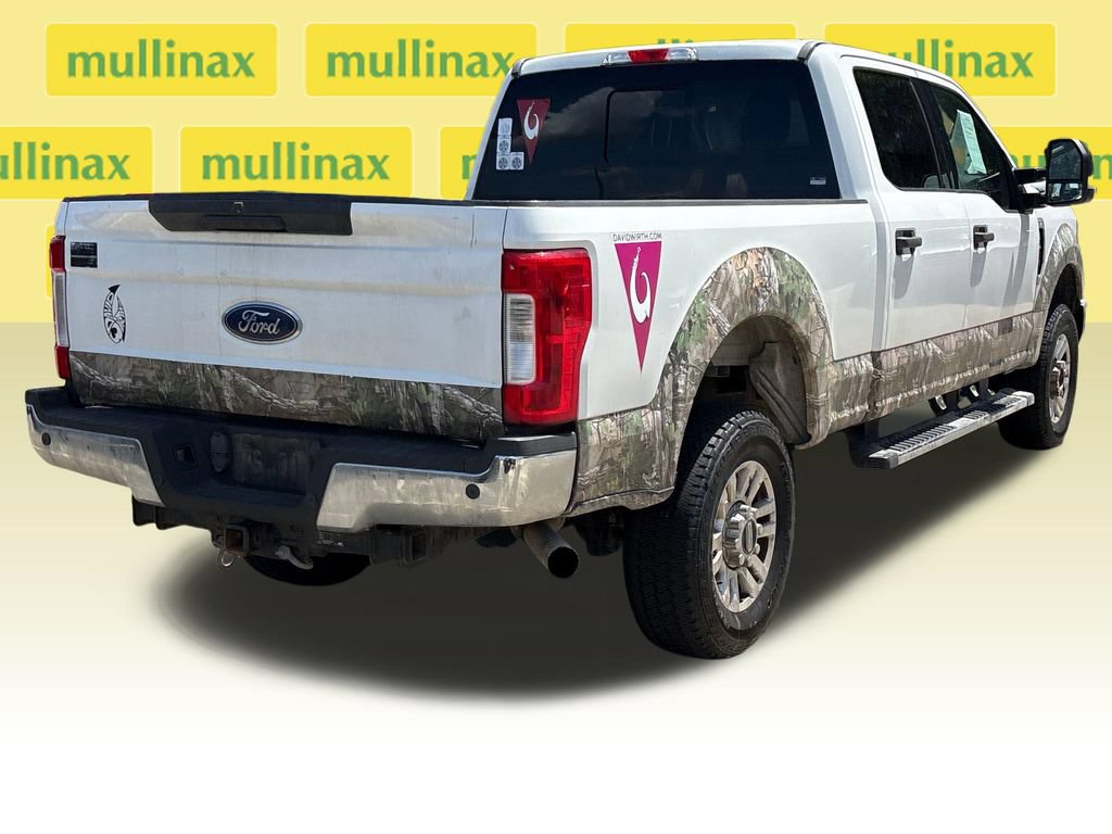 Used 2019 Ford F250 XLT w/ XLT Value Package AWD/4WD image 4