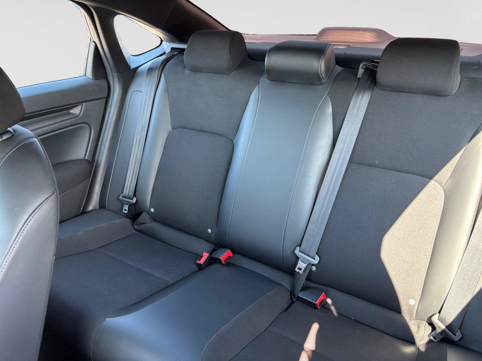 Used 2023 Honda Civic Sport image 13
