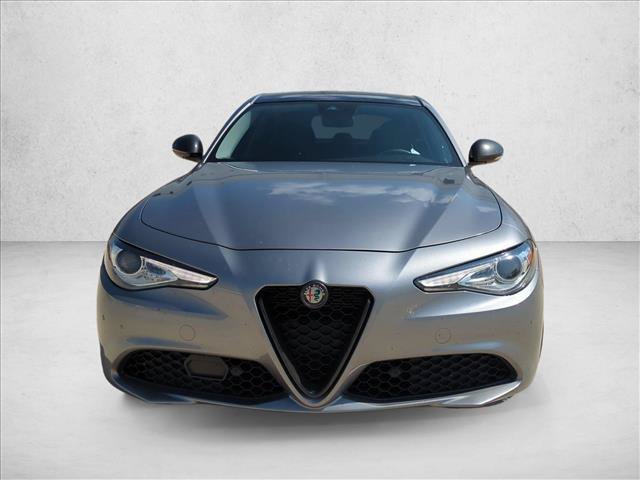 Used 2020 Alfa Romeo Giulia AWD w/ Cold Weather Package video 2