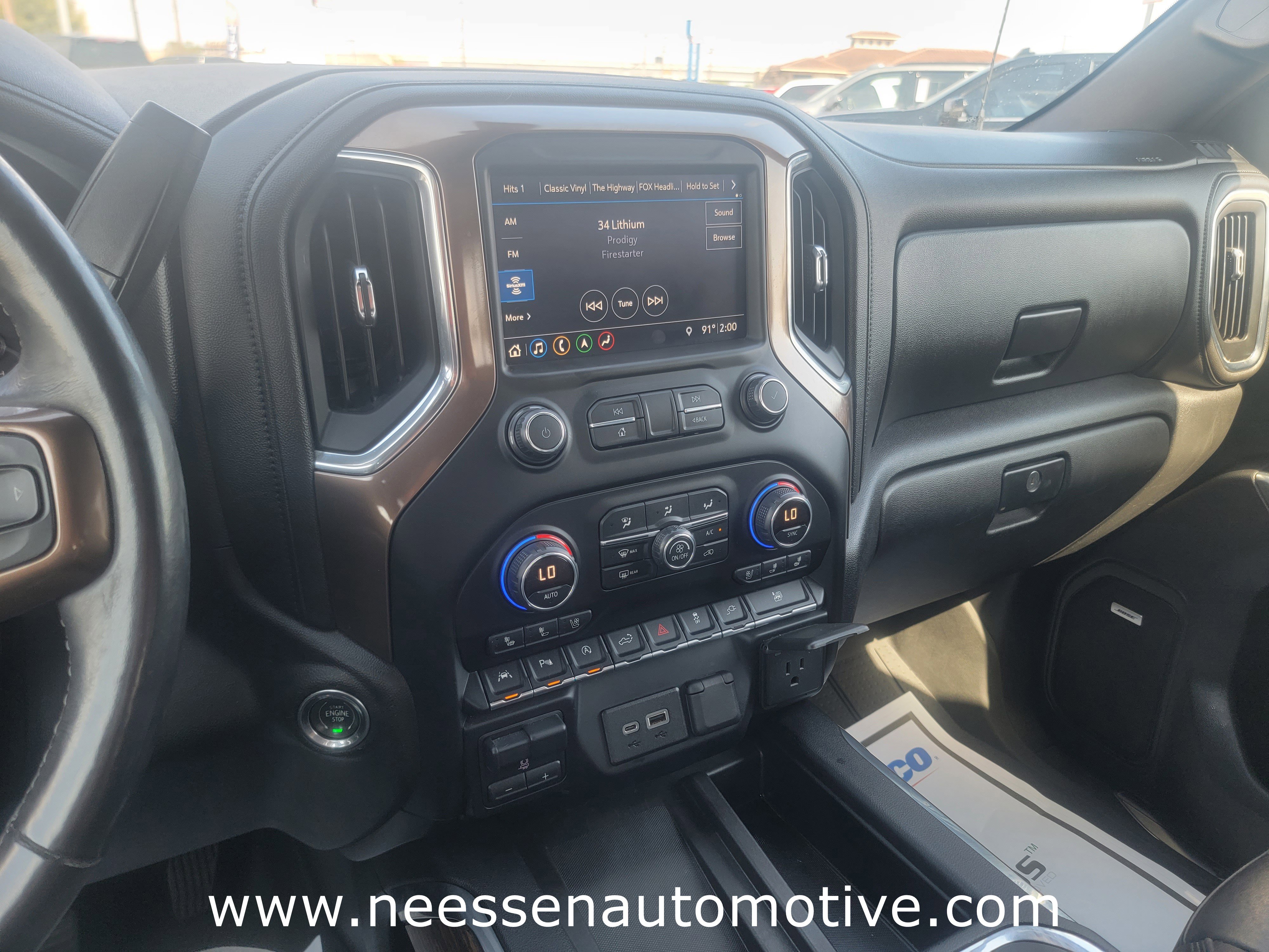 Used 2019 Chevrolet Silverado 1500 High Country w/ Technology Package image 23