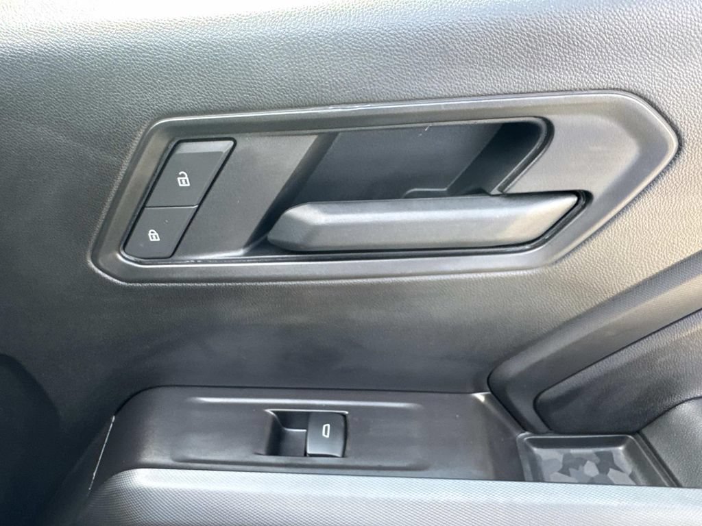 Used 2026 Chevrolet Colorado Trail Boss w/ LPO, Skid Plate Package AWD/4WD image 15