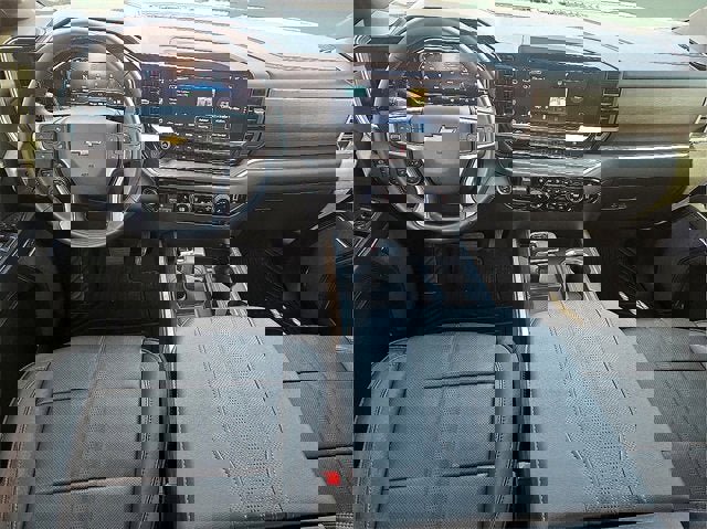 Certified 2024 Chevrolet Silverado 1500 High Country w/ Technology Package image 14