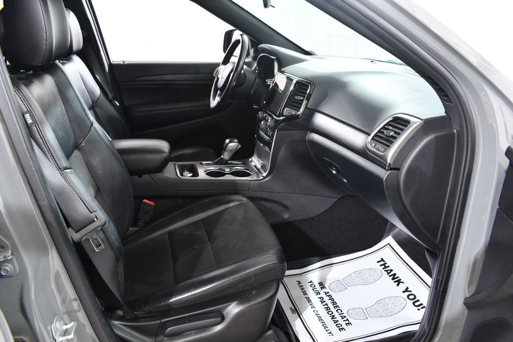 Used 2021 Jeep Grand Cherokee Laredo X AWD/4WD image 10
