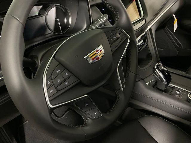 New 2026 Cadillac XT5 Luxury FWD image 16