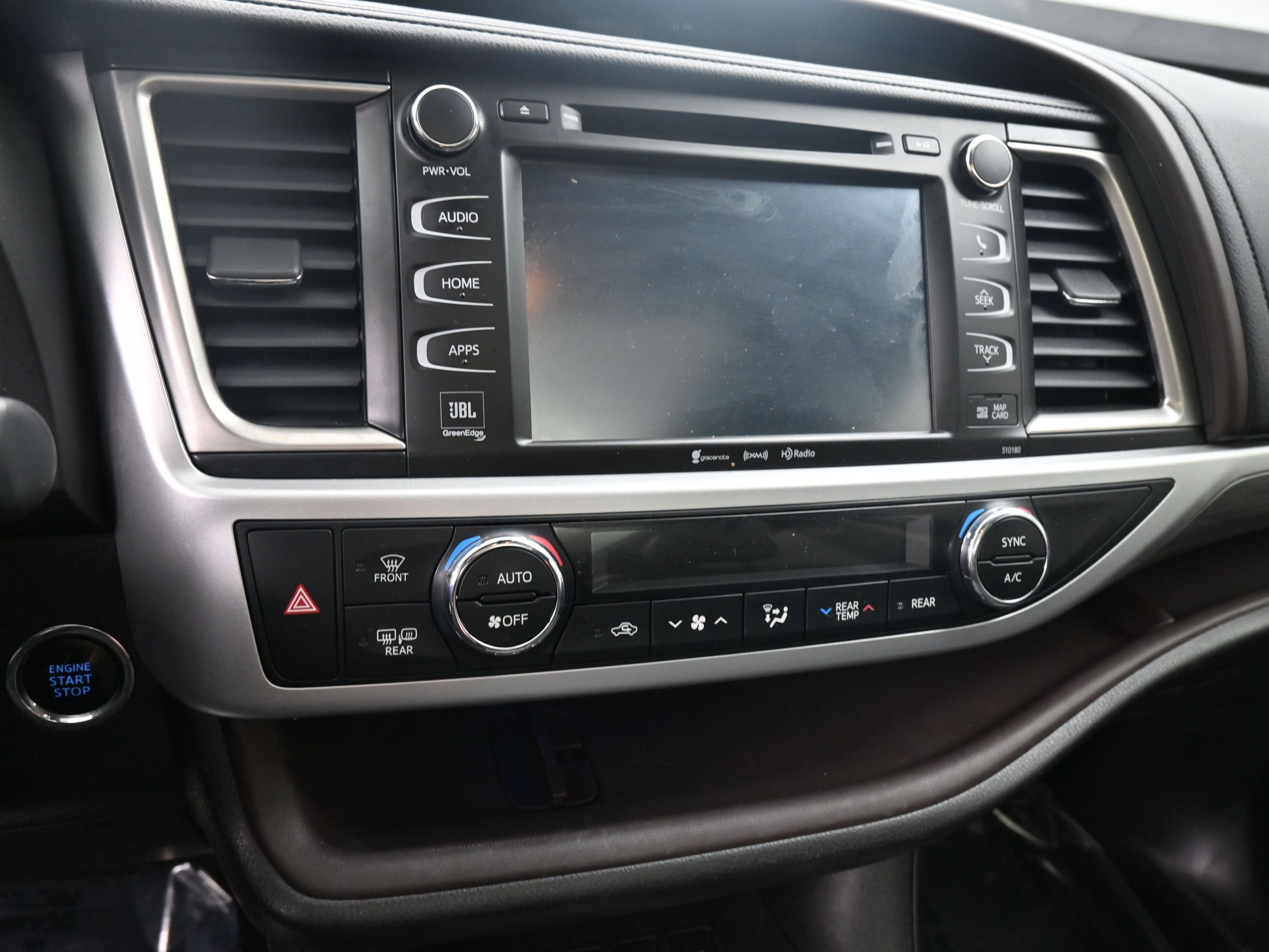 Used 2018 Toyota Highlander Limited Platinum w/ Protection Package #3 image 16