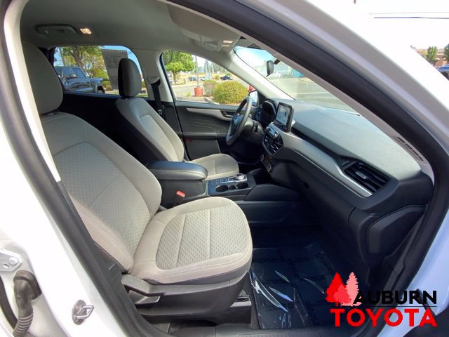 Used 2022 Ford Escape SE FWD image 12