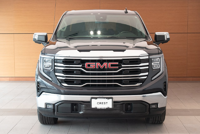 Used 2026 GMC Sierra 1500 SLT AWD/4WD image 2