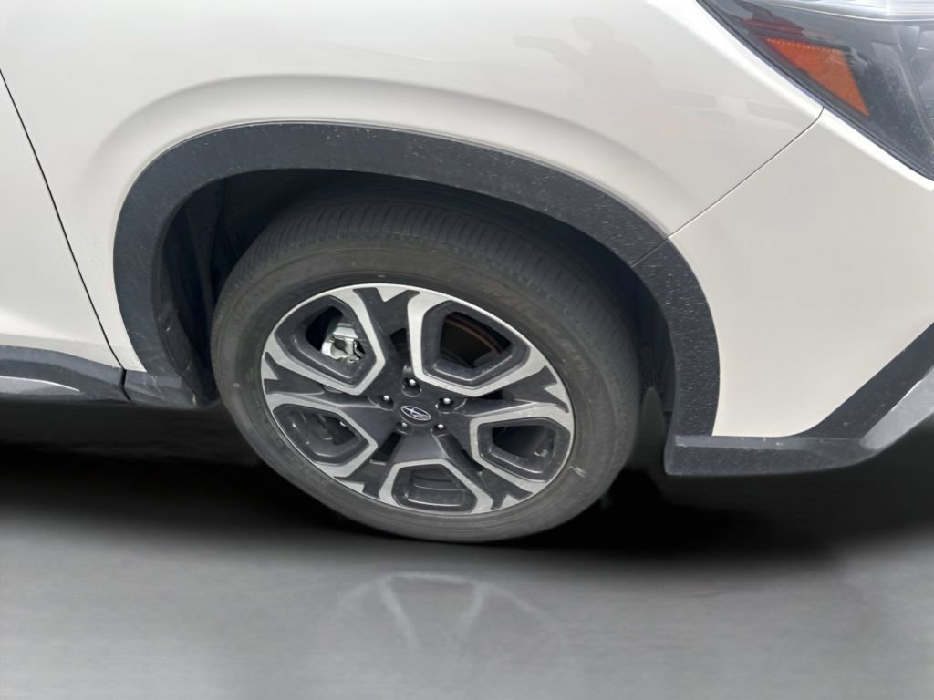 Used 2023 Subaru Ascent Touring image 12