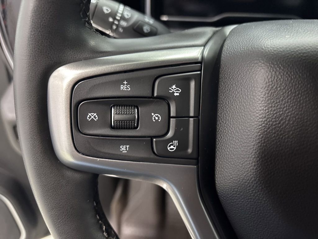 Used 2024 Chevrolet Silverado 2500 LTZ w/ LTZ Convenience Package image 27