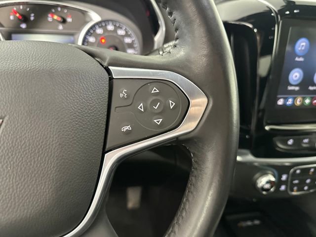 Used 2022 Chevrolet Traverse LT image 16
