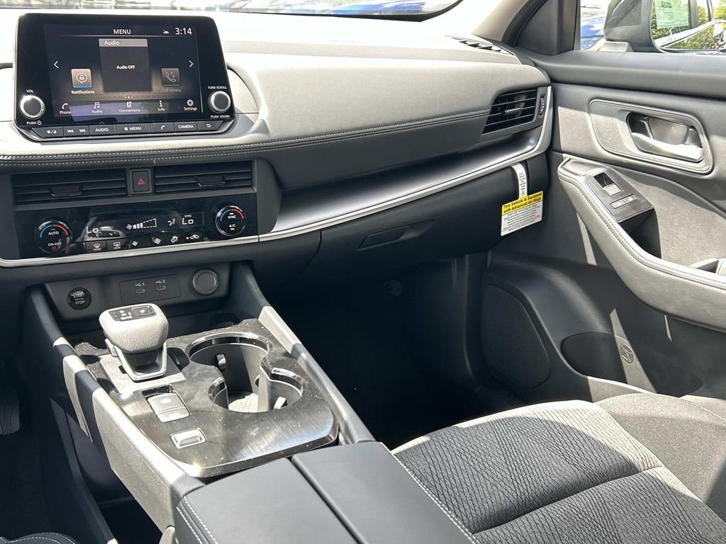 New 2026 Nissan Rogue SV FWD image 24
