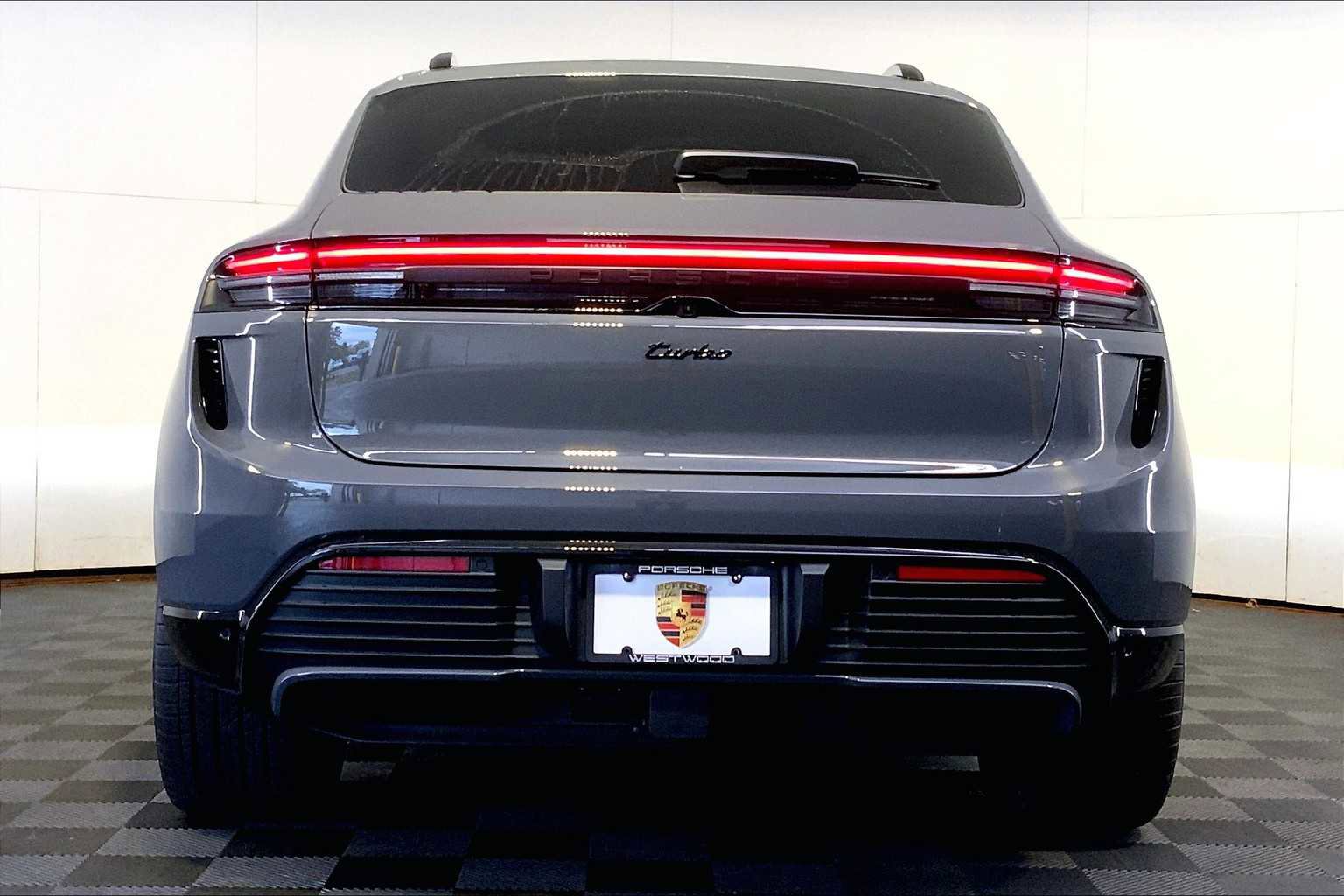 New 2025 Porsche Macan Turbo Electric image 6