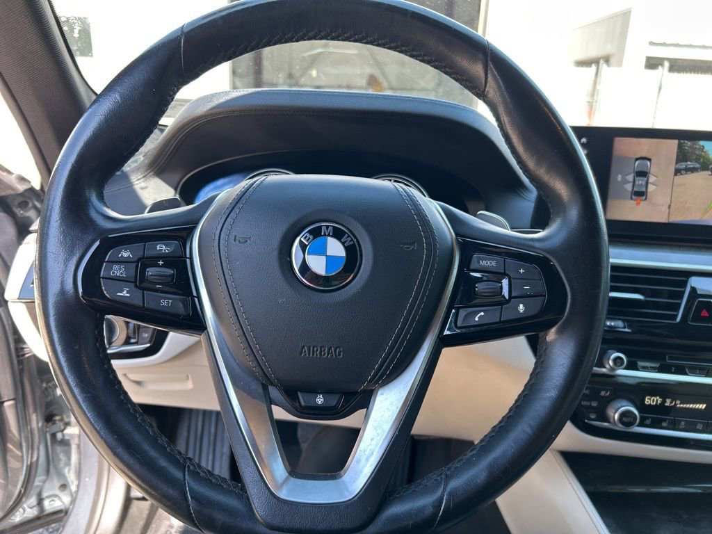 Used 2018 BMW 540i xDrive image 11