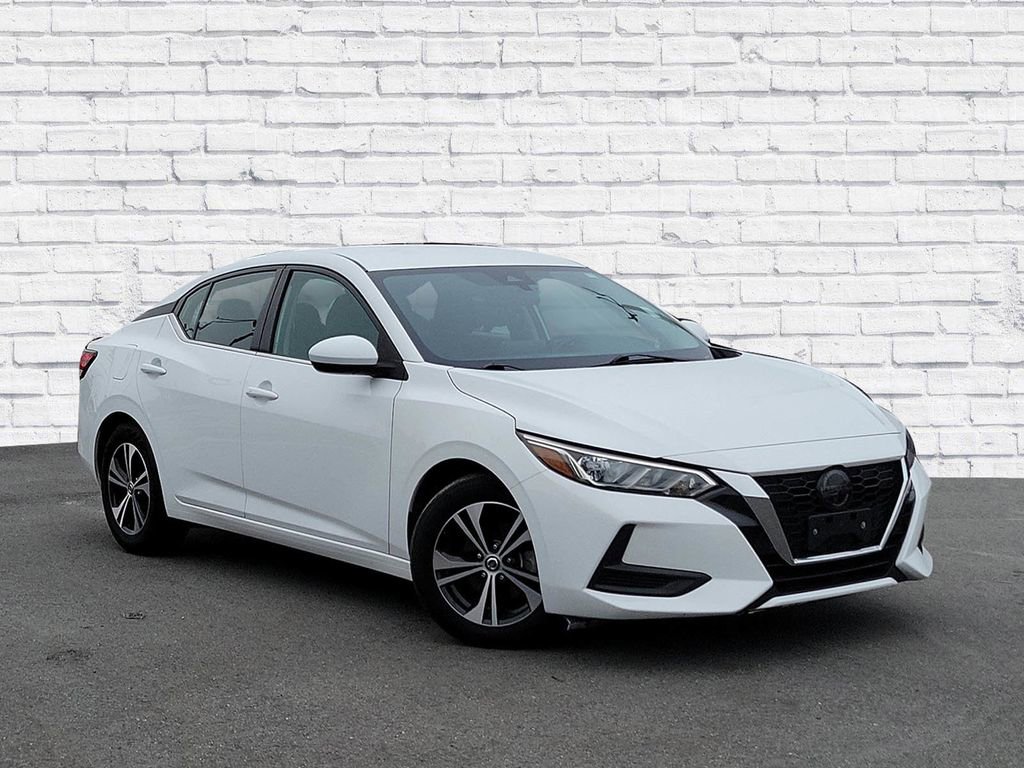Used 2022 Nissan Sentra SV image 1