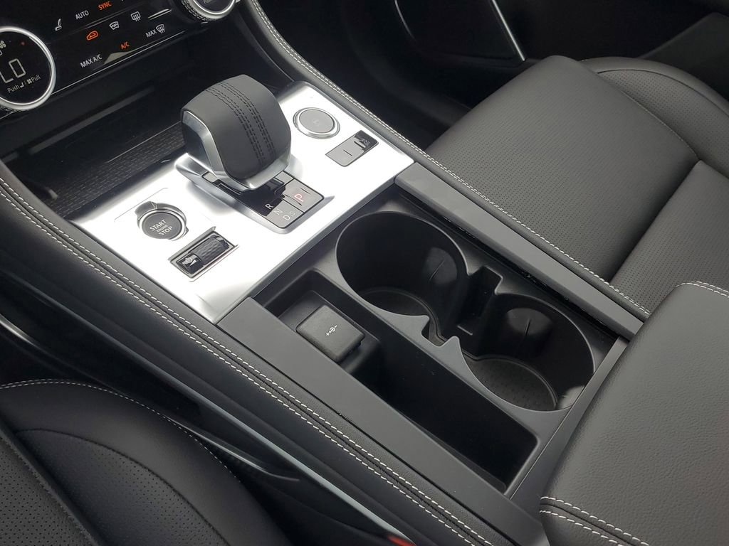 New 2026 Jaguar F-PACE R-Dynamic S image 24