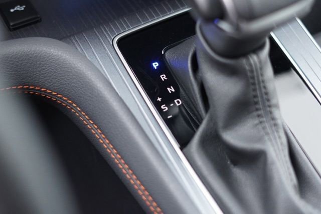 Used 2024 Toyota Sienna XSE image 28