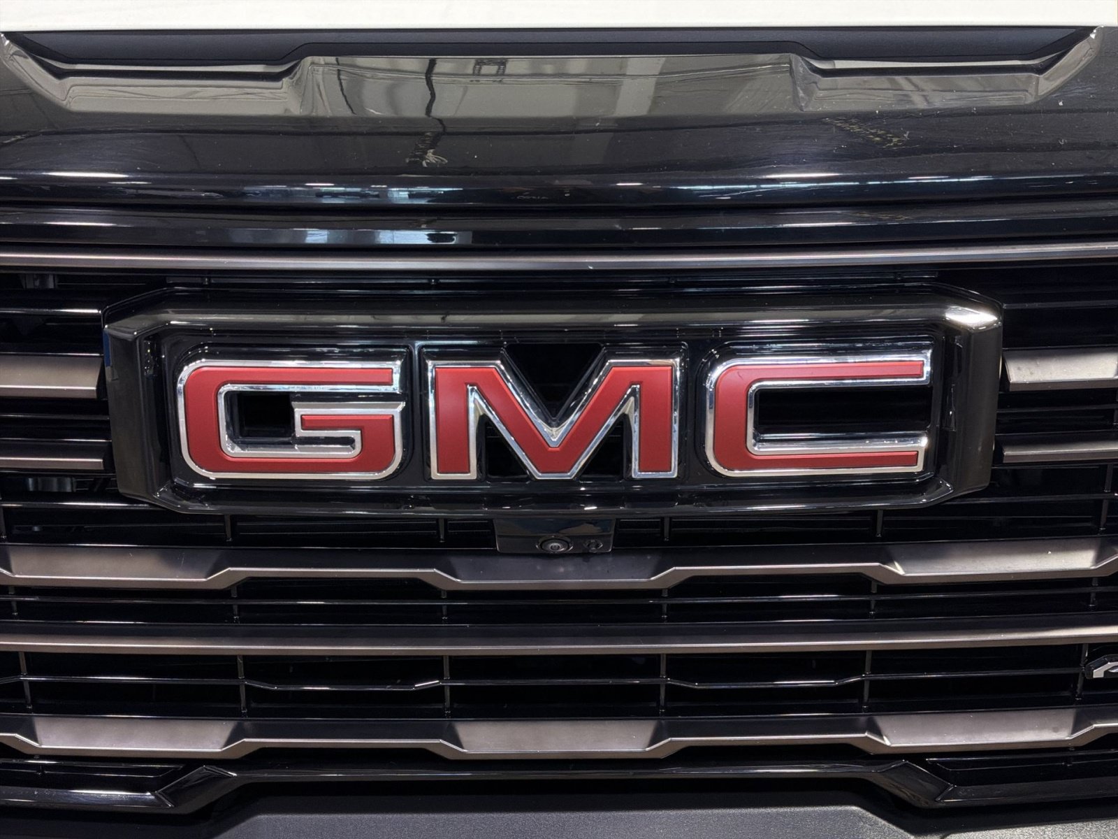 Used 2024 GMC Sierra 1500 AT4X AWD/4WD image 12