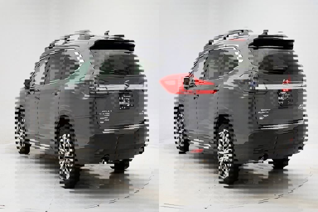 Used 2022 Subaru Ascent Limited w/ Technology Package image 7
