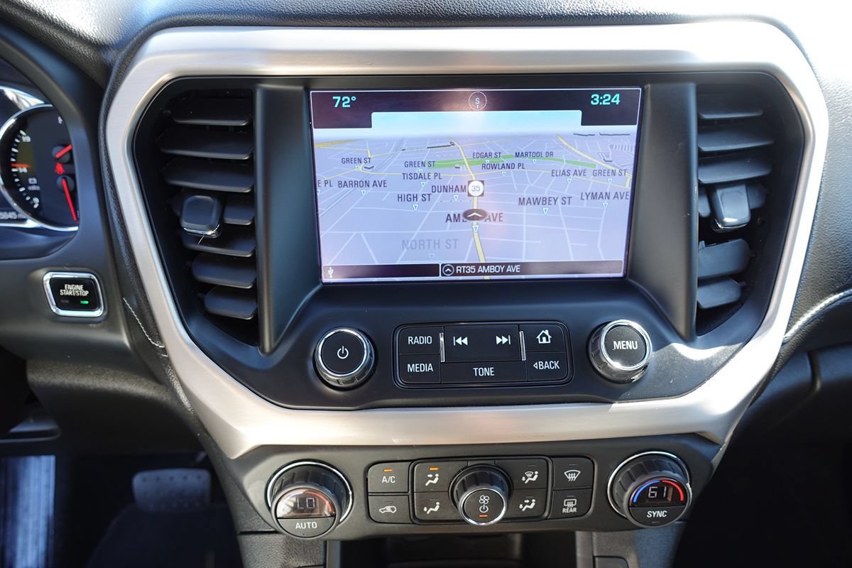 Used 2019 GMC Acadia Denali w/ Technology Package FWD image 44