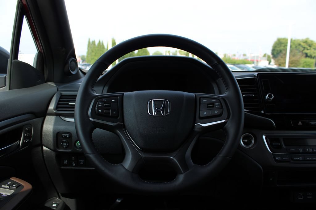 Certified 2024 Honda Ridgeline RTL image 17