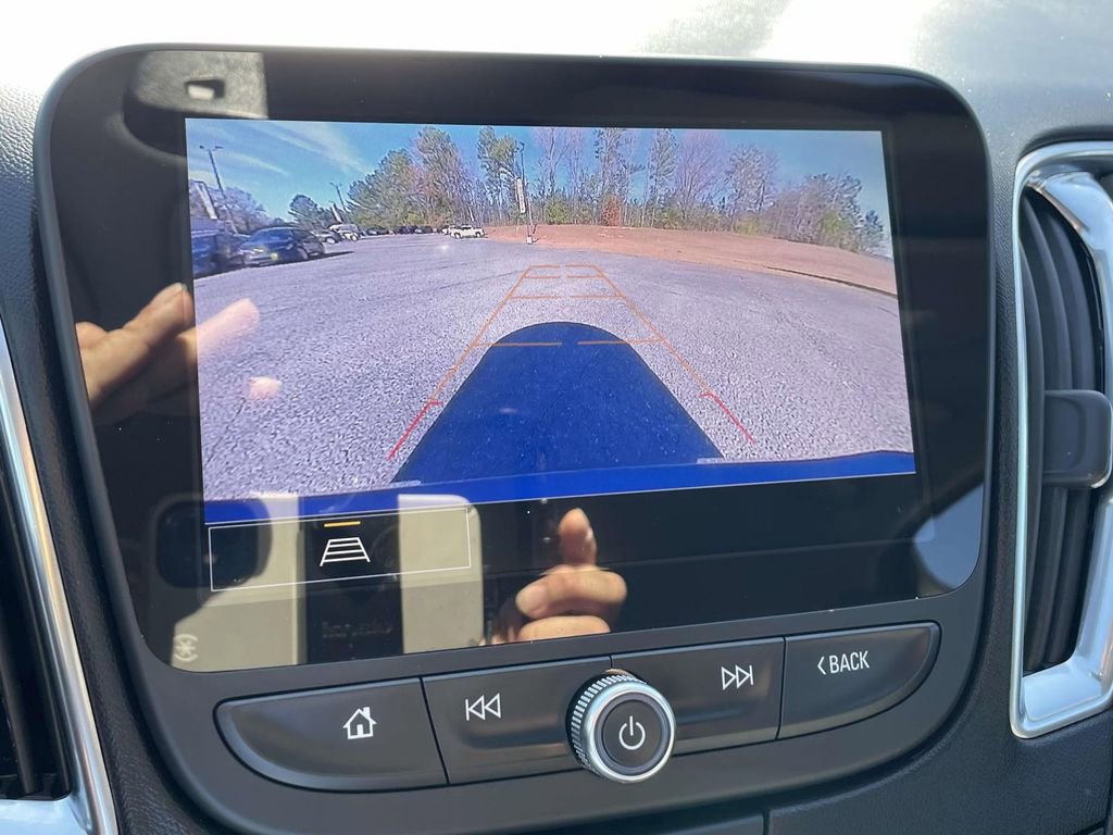 Used 2024 Chevrolet Malibu LT image 20