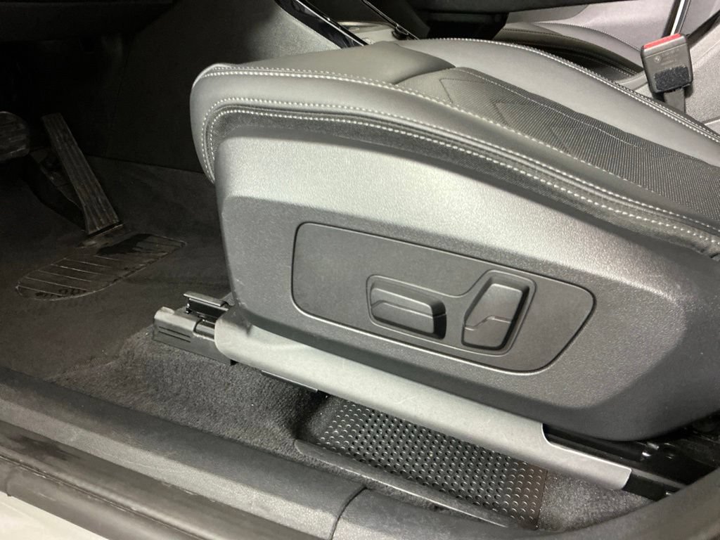 Certified 2025 BMW X1 xDrive28i w/ Convenience Package AWD/4WD image 20