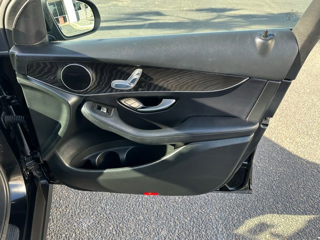 Used 2017 Mercedes-Benz GLC 300 image 21