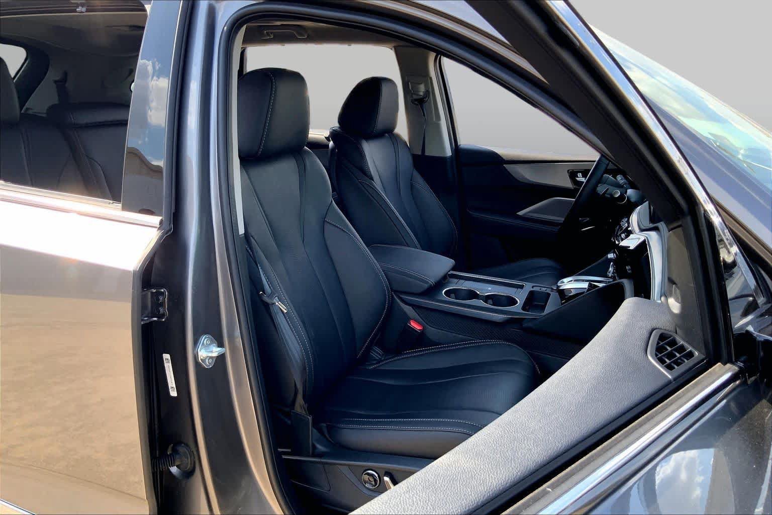 Used 2026 Acura MDX w/ Technology Package FWD image 9