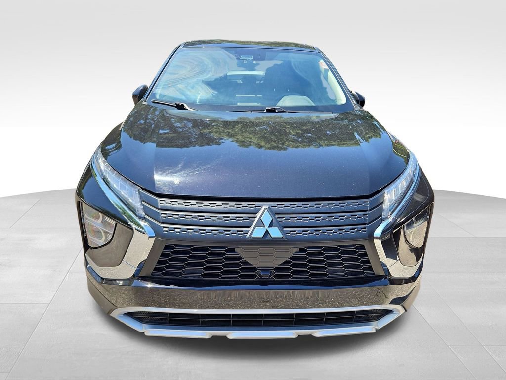 Used 2024 Mitsubishi Eclipse Cross SE AWD/4WD image 2