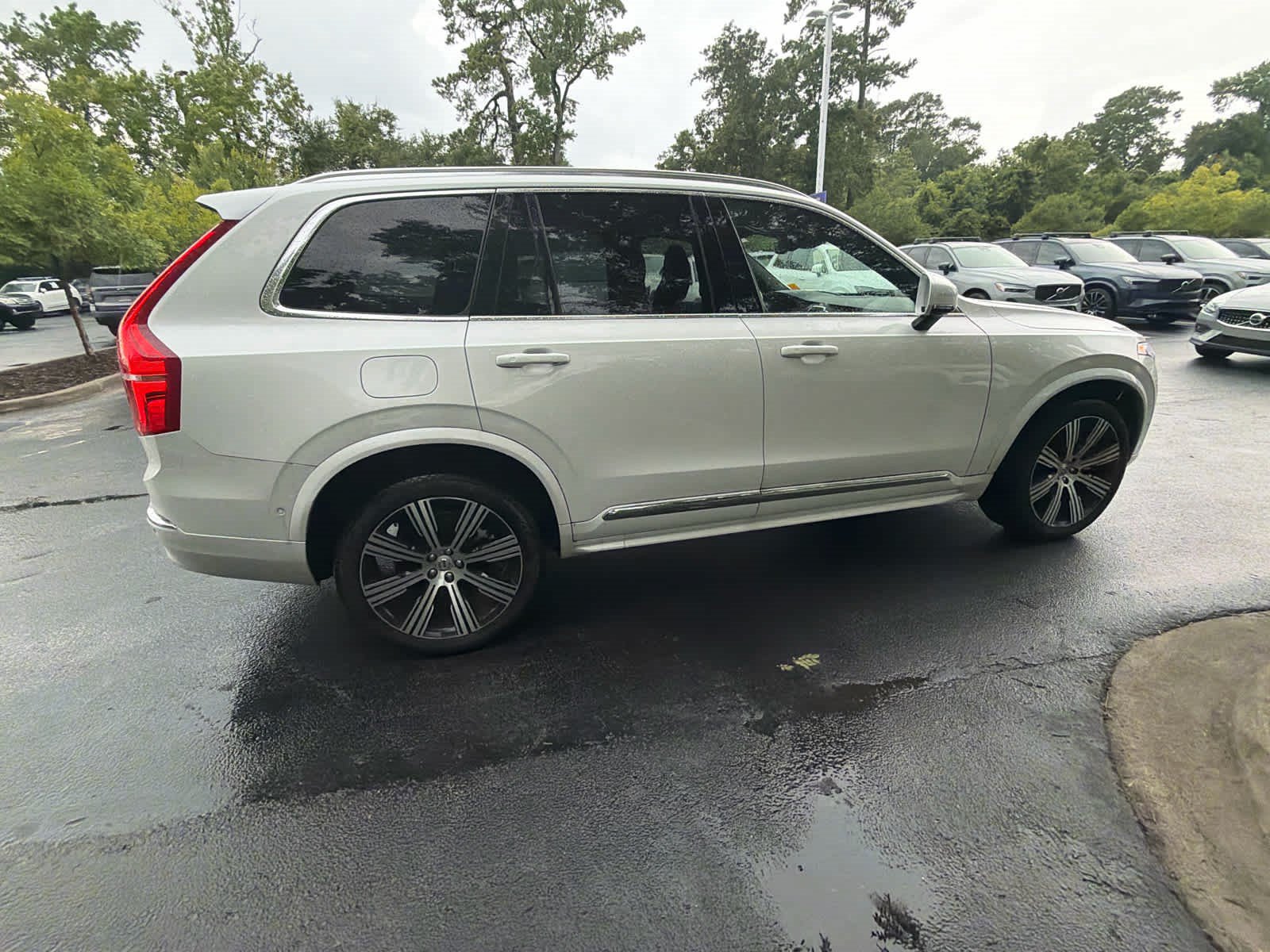 Used 2024 Volvo XC90 B6 Ultimate AWD/4WD image 35