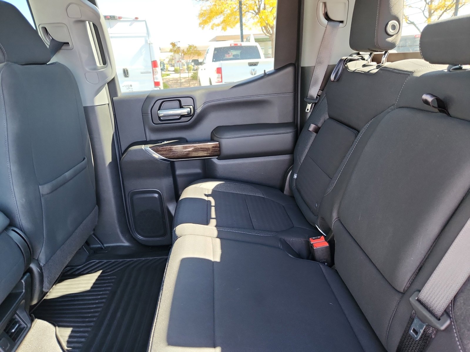 Used 2021 GMC Sierra 1500 Elevation image 17