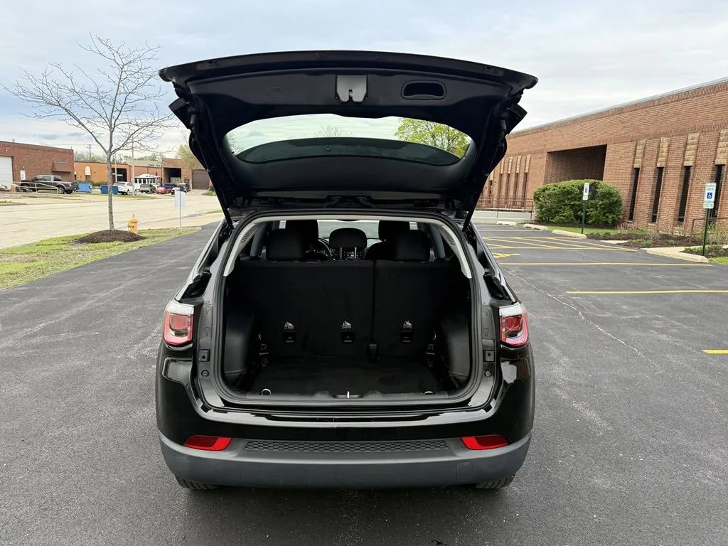 Used 2017 Jeep Compass Sport image 21