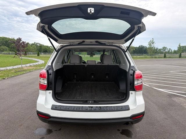 Used 2015 Subaru Forester 2.5i Premium w/ All-Weather Package AWD/4WD image 11
