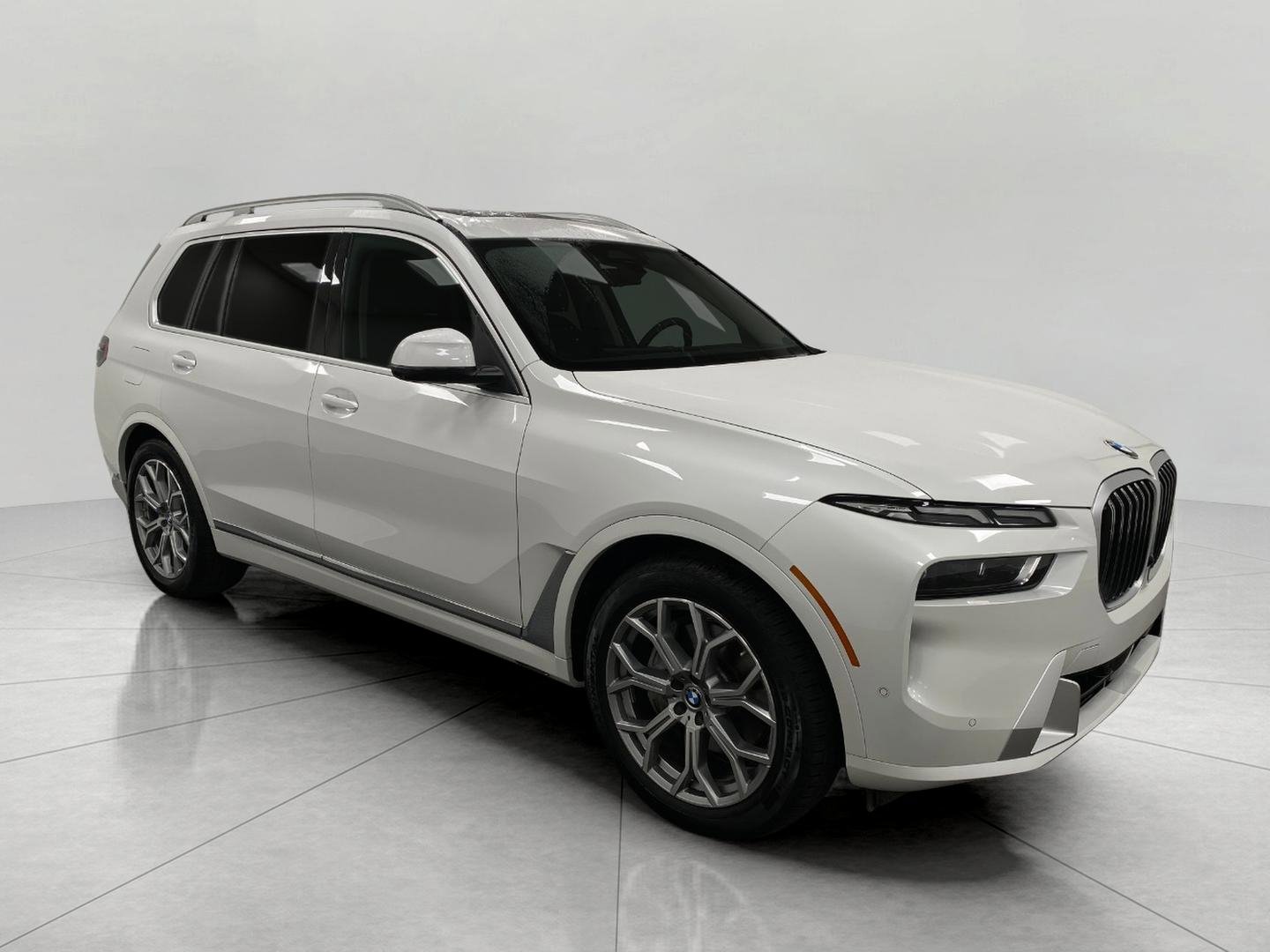 Certified 2025 BMW X7 xDrive40i w/ Premium Package