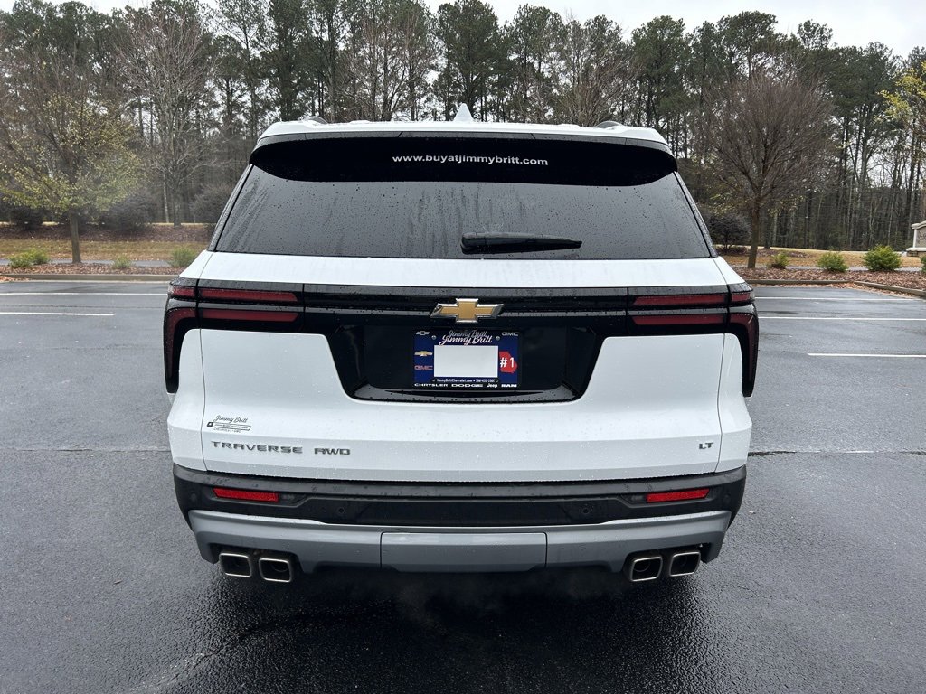 Used 2024 Chevrolet Traverse LT image 20