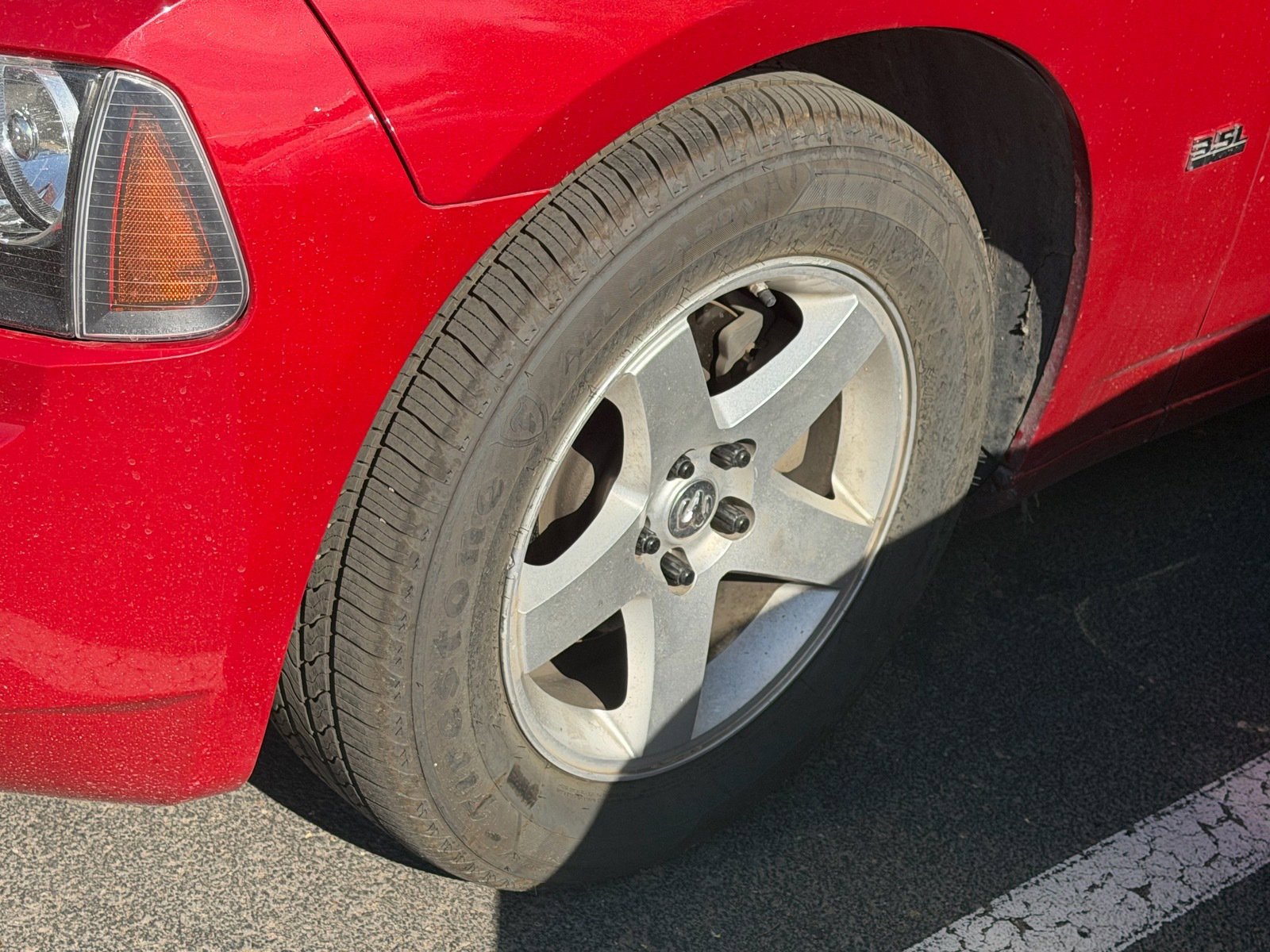 Used 2009 Dodge Charger SXT image 6