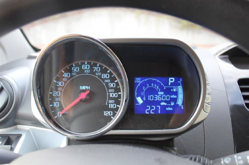 Used 2015 Chevrolet Spark LT FWD image 18