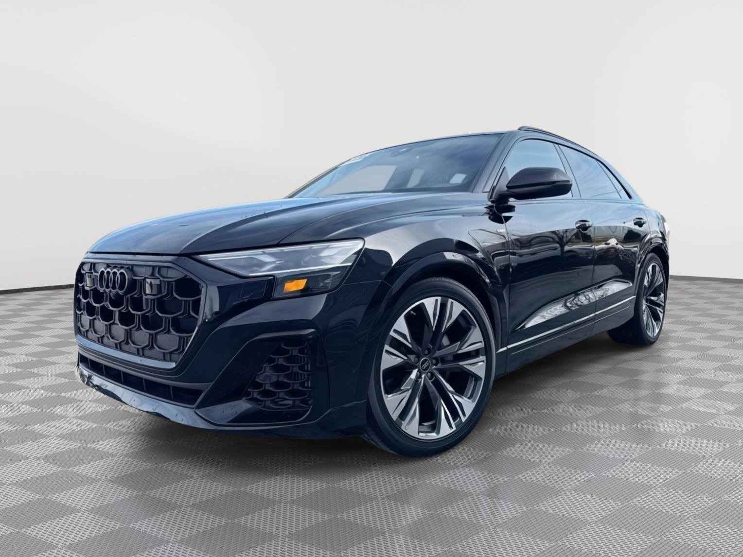 Certified 2025 Audi Q8 Prestige w/ Prestige Package AWD/4WD image 1