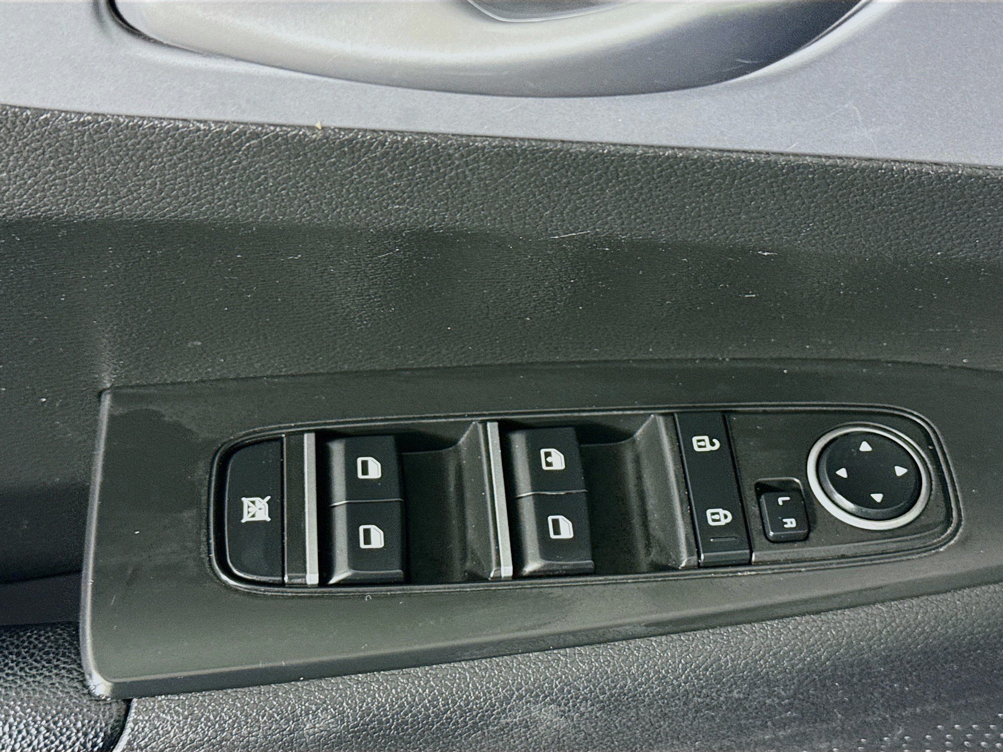 Used 2023 Kia Forte LXS FWD image 23