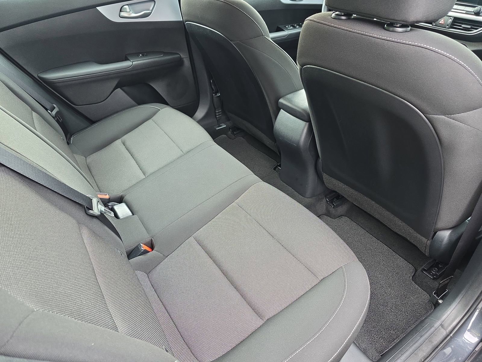 Used 2024 Kia Forte LXS FWD image 11