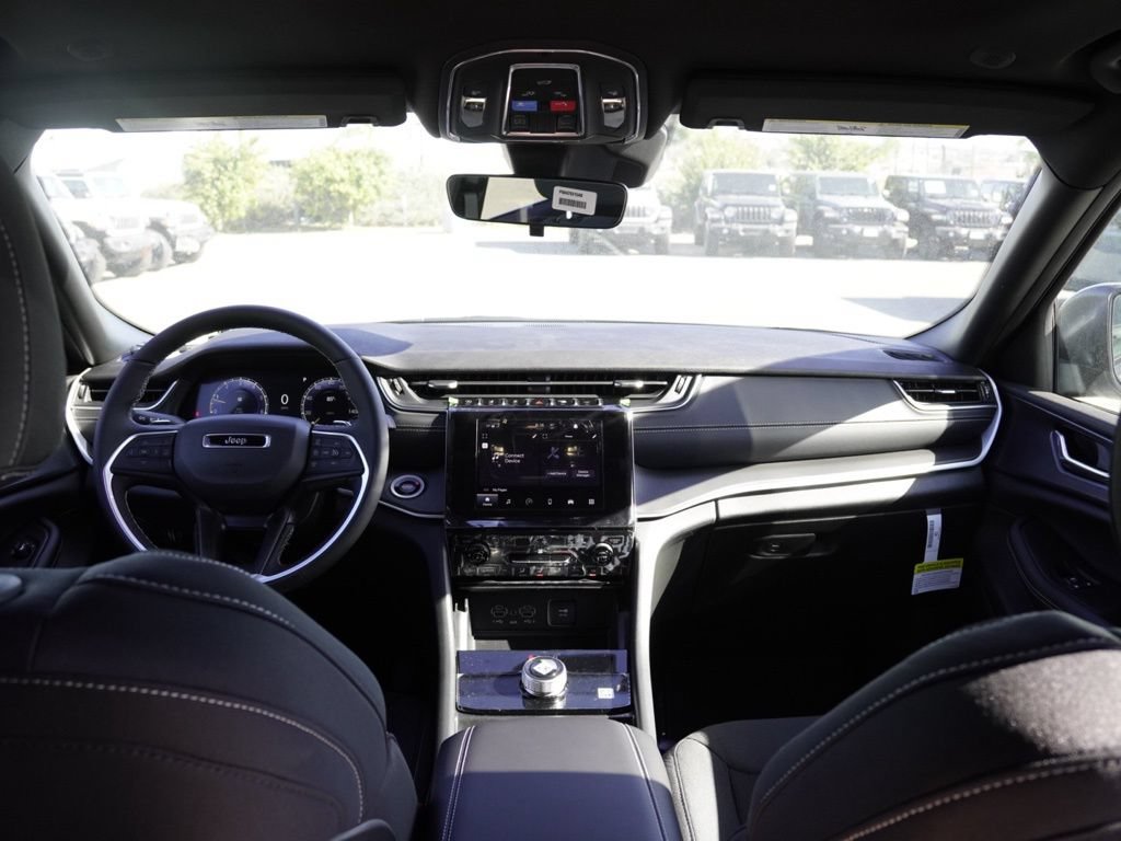 New 2026 Jeep Grand Cherokee Laredo X RWD image 26