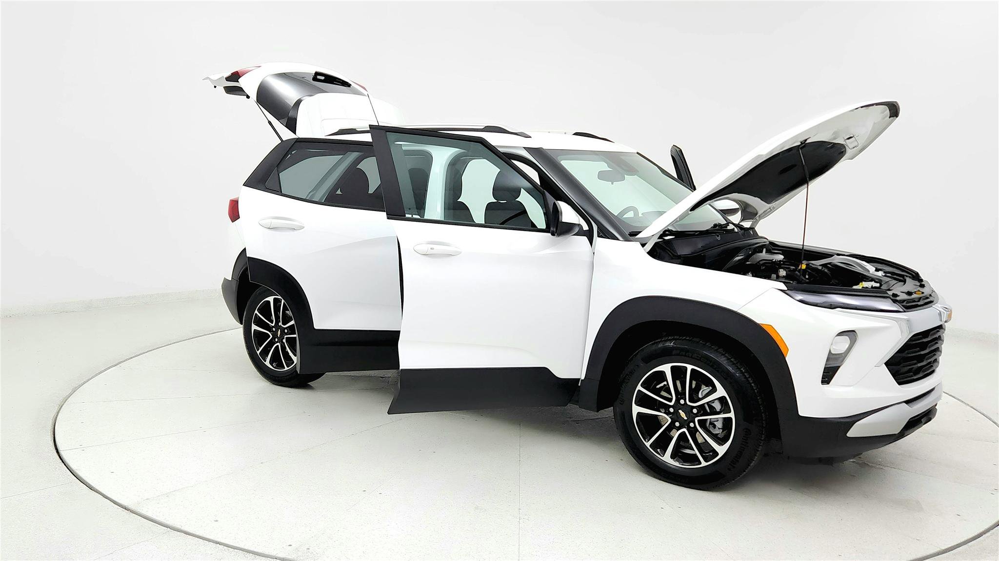 Used 2025 Chevrolet TrailBlazer LT image 12