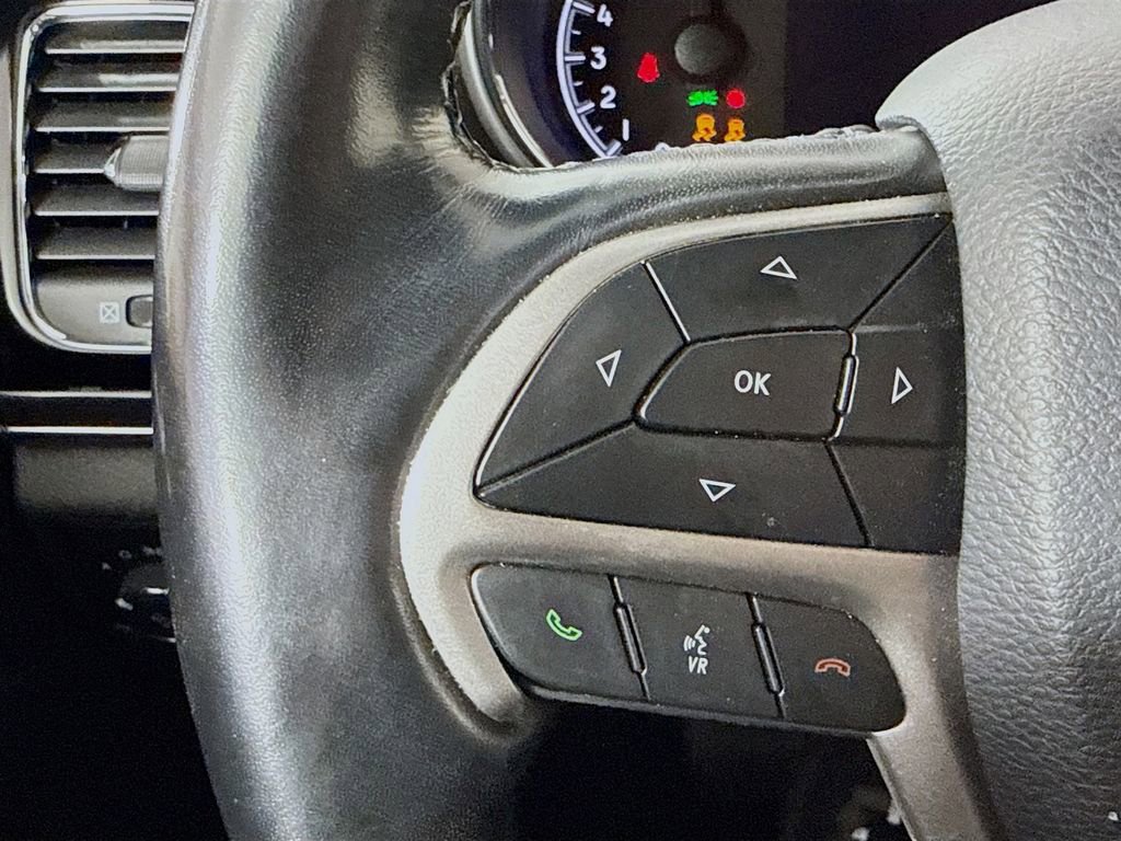 Used 2020 Jeep Grand Cherokee Overland image 11