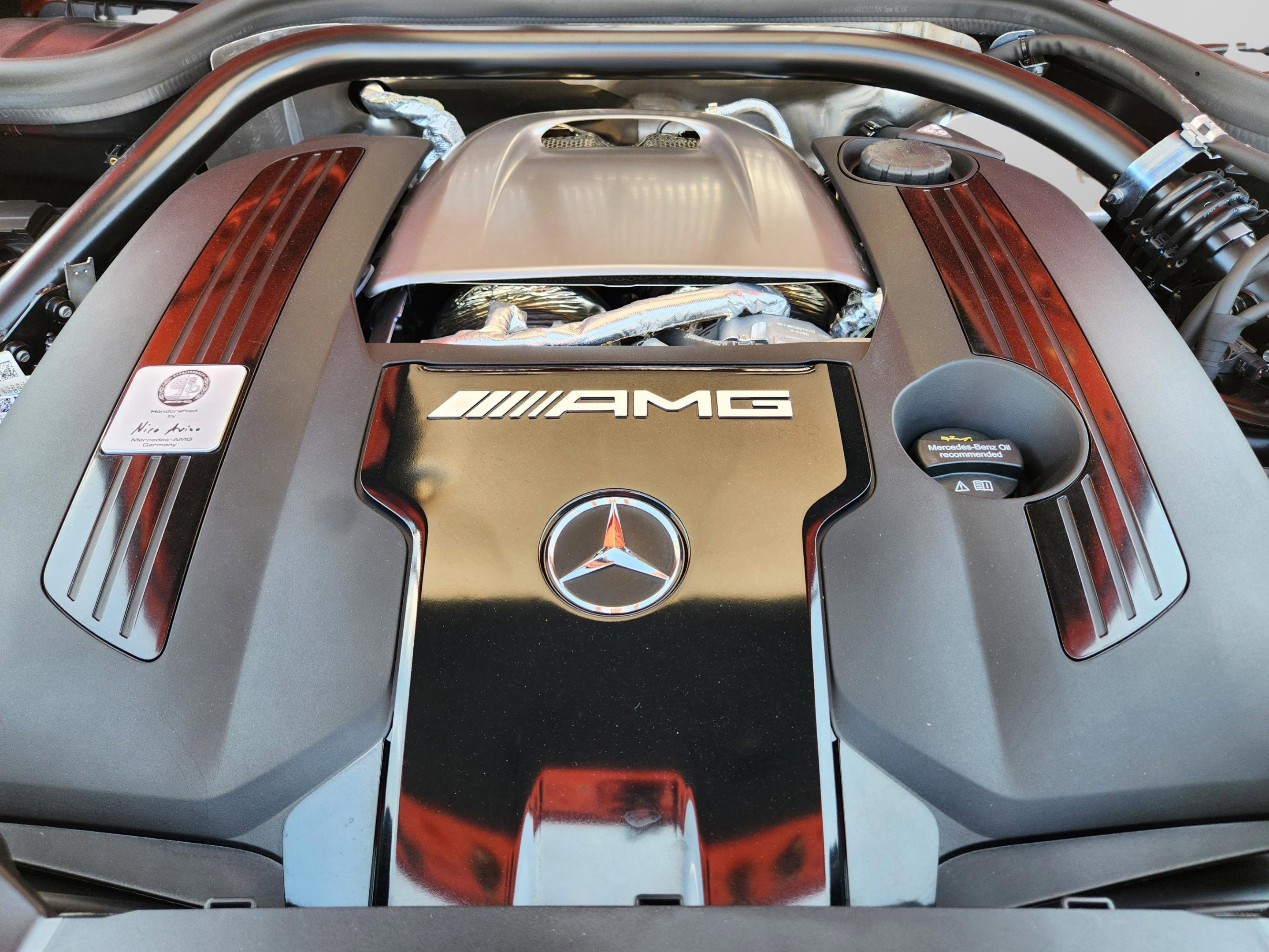 Used 2025 Mercedes-Benz G 63 AMG 4MATIC image 31