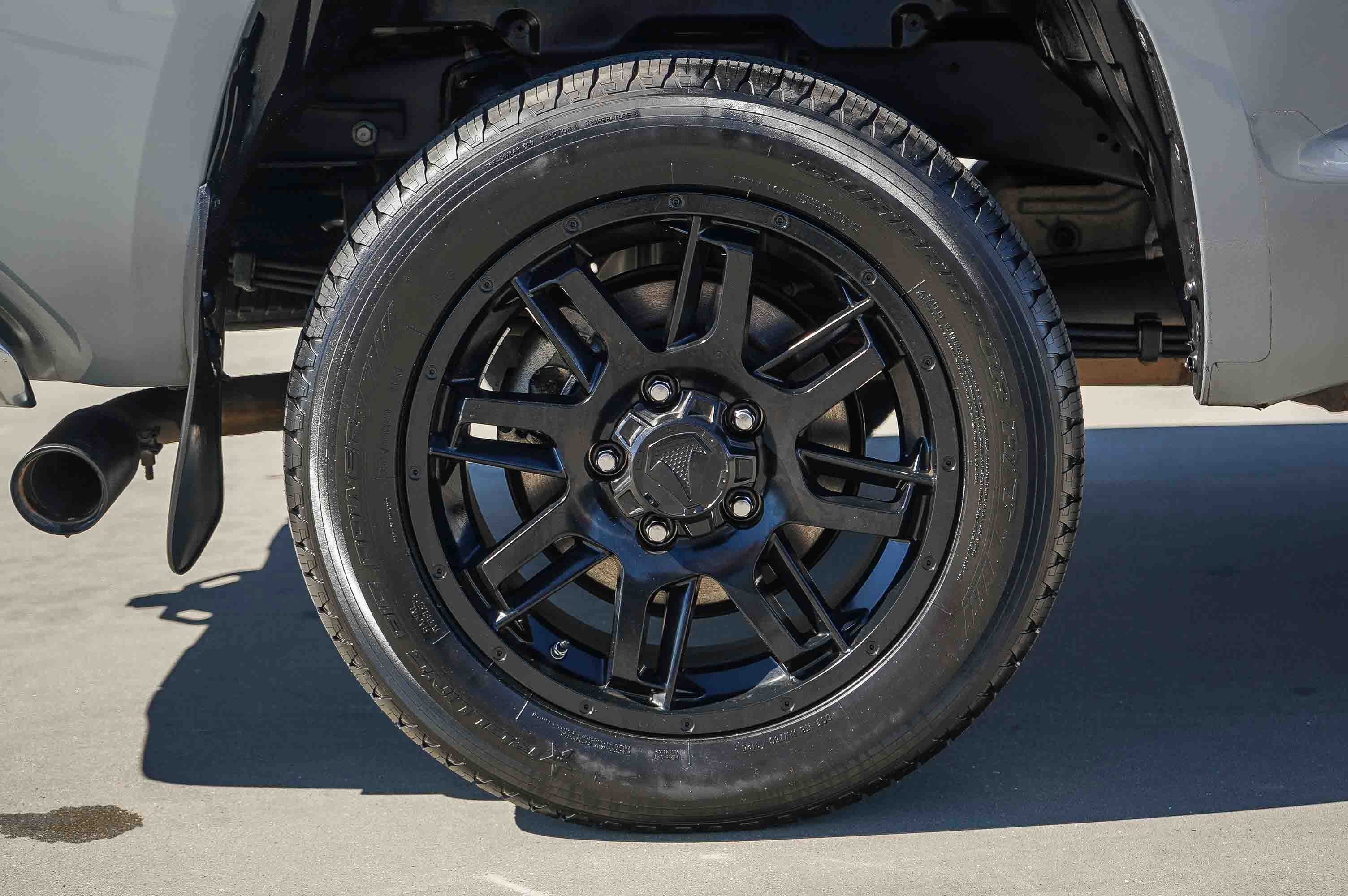 Used 2021 Toyota Tundra SR5 w/ SR5 Upgrade Package image 9