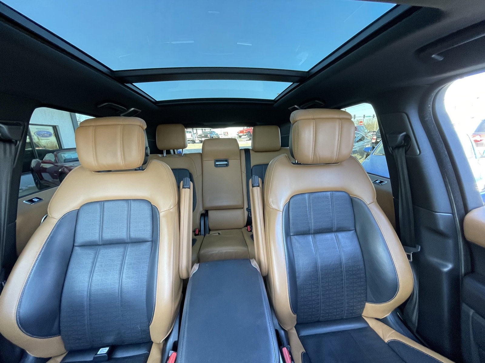 Used 2019 Land Rover Range Rover Sport HSE Dynamic image 24