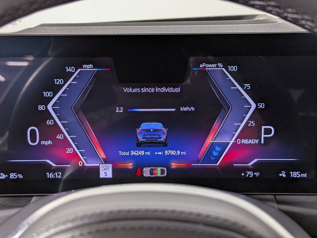 Certified 2024 BMW i4 eDrive35 w/ M Sport Package RWD image 39