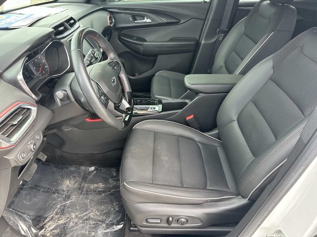 Used 2022 Chevrolet TrailBlazer RS AWD/4WD image 17